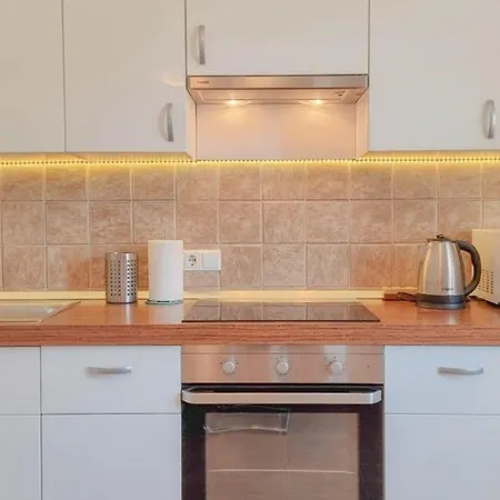 Apartamento Ferienwohnung Fur 5 Personen Ca 50 Qm In Novigrad, Istrien Istrische Riviera *