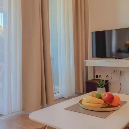 Ferienwohnung Fur 5 Personen Ca 50 Qm In Novigrad, Istrien Istrische Riviera *